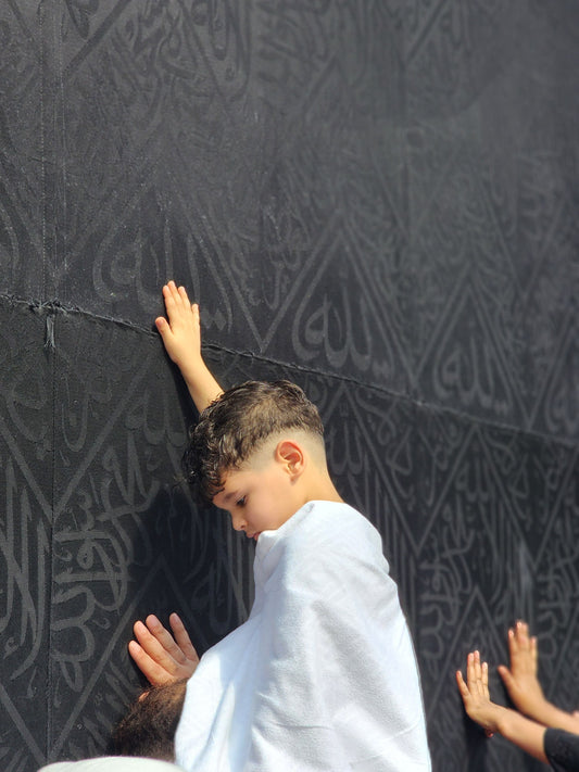 Best Time to Perform Umrah: A Complete Guide to Seasons, Weather & Crowds